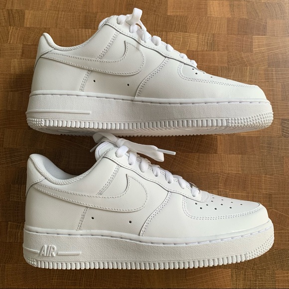 Nike Shoes - NWOT Nike Air Force 1